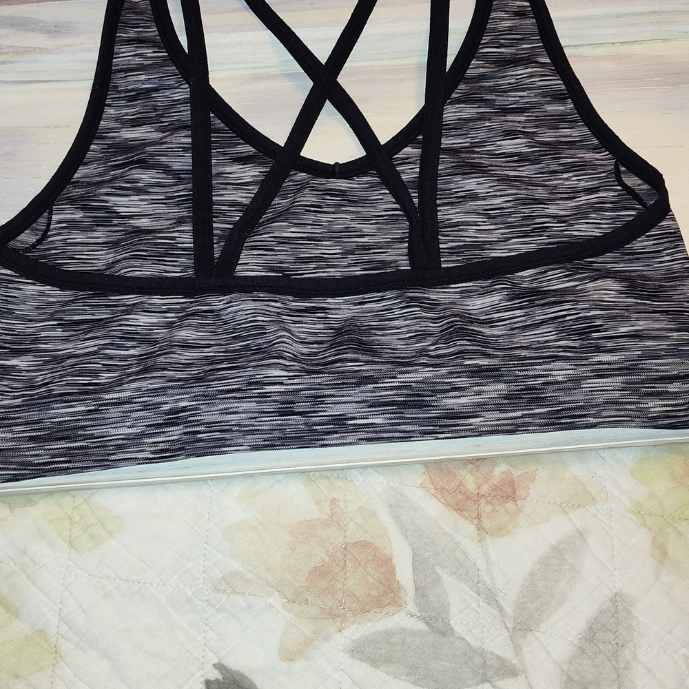 Reebok Black Strappy Sports Bra with Criss-Cross Design